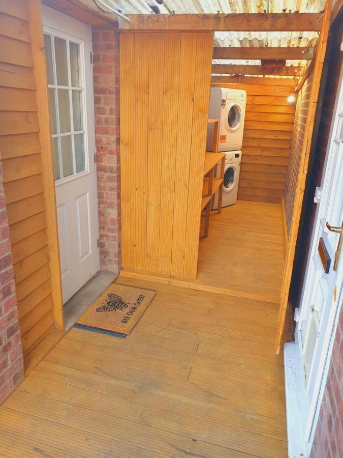 Sherwood Bungalow 3 Bedroom Entire Property Boston Esterno foto