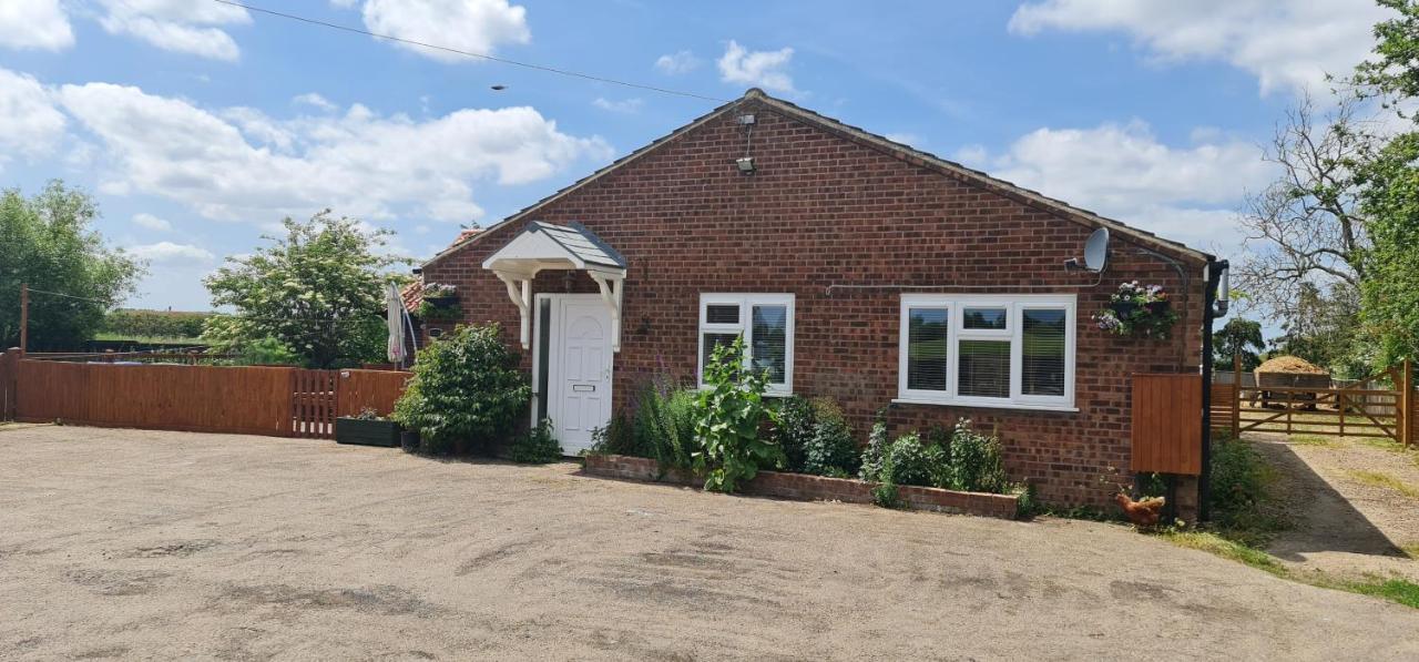 Sherwood Bungalow 3 Bedroom Entire Property Boston Esterno foto